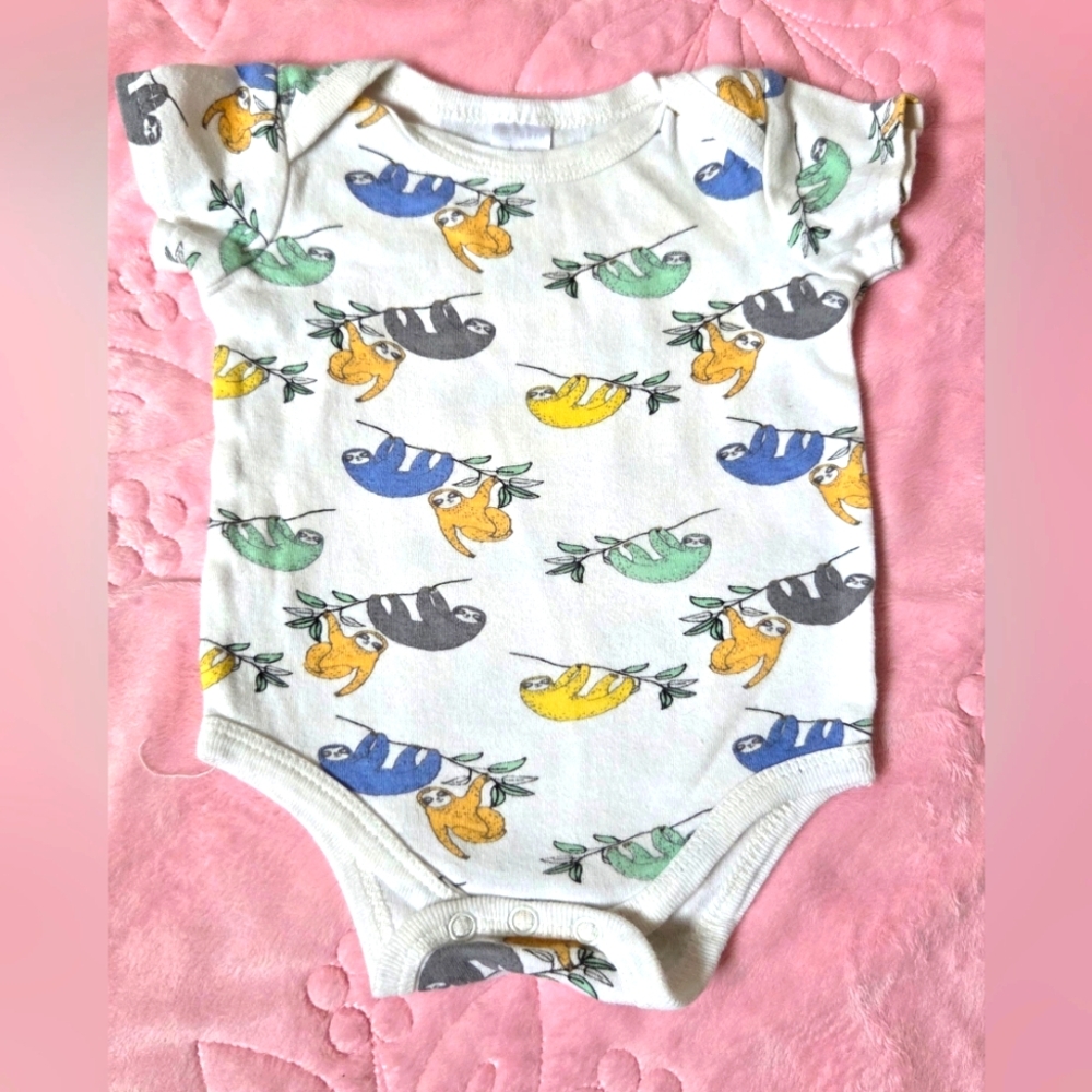 Sloth Print Kids Bodysuit - Multicolor
